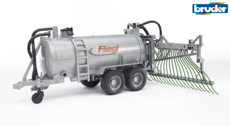 Fliegl Fassanhänger mit Schleppschlauchverteiler – 02020 · 1:16 von Bruder – Produktfoto