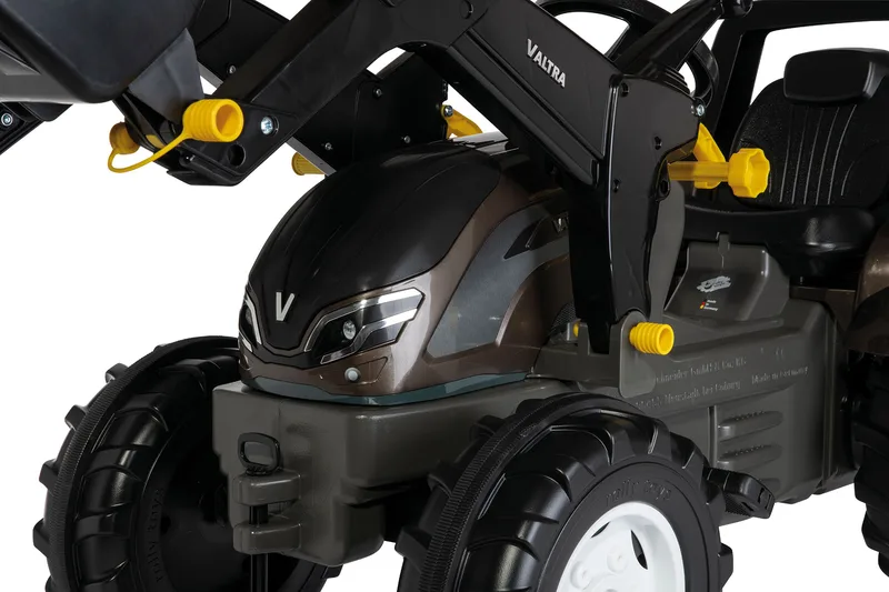 rollyFarmtrac Premium Valtra – 710409 von Rolly Toys – Ambientefoto 3 von 4