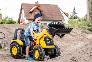 rollyX-Trac Premium CAT – 651115 van Rolly Toys – sfeerfoto 2 van 3