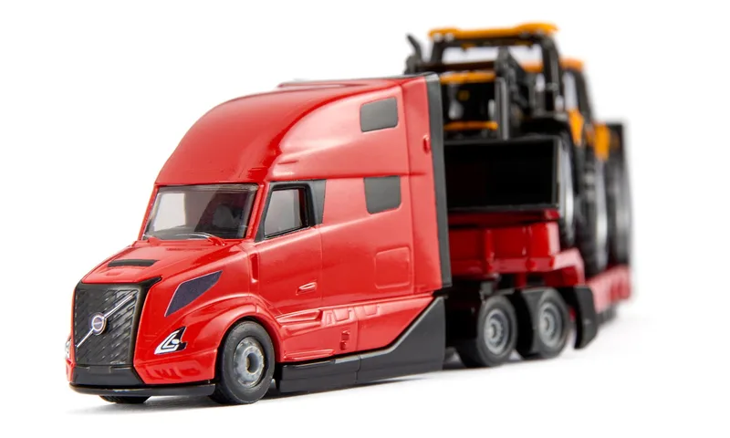 Volvo Lkw mit JCB® Traktoren – 1785 von Siku – Produktfoto 4 von 4