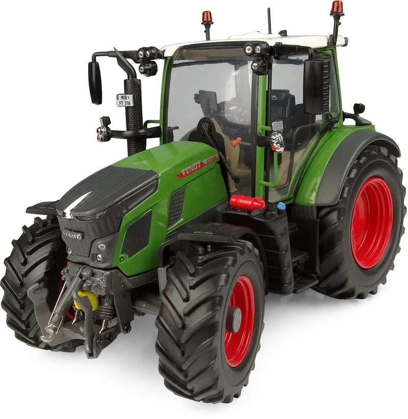 Fendt 516 Vario 1:32 by Universal Hobbies in Rood – product photo