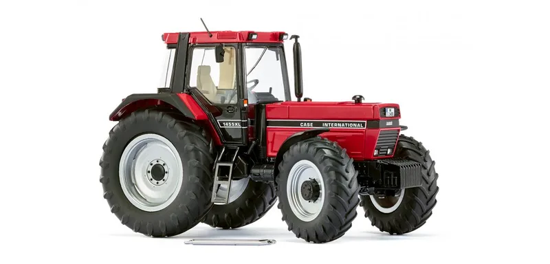 Case IH 1455 XL – 077861 · 1:32 van Wiking – productfoto 1 van 3