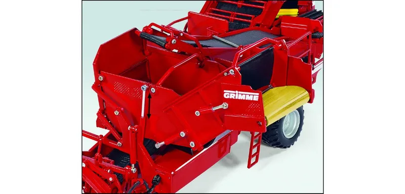 Grimme Bunkerroder SE 260 – 077816 · 1:32 by Wiking – interior photo 4 of 4