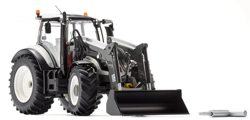 Valtra T174 avec chargeur frontal – 077815 · 1:32 de Wiking – photo du produit