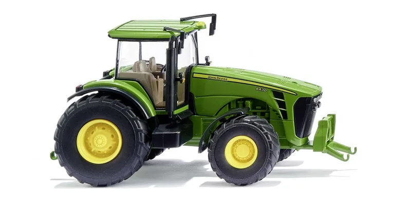John Deere 8430 – 039102 · 1:87 von Wiking – Produktfoto