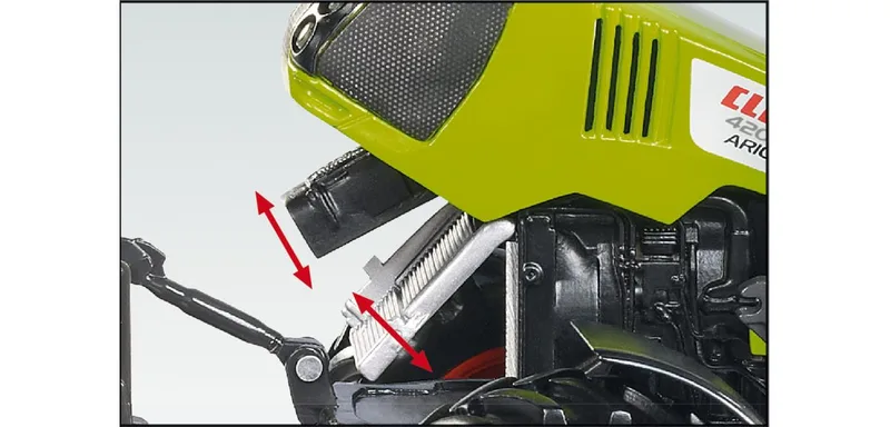 Claas Arion 420 – 077811 · 1:32 by Wiking – interior photo 2 of 4