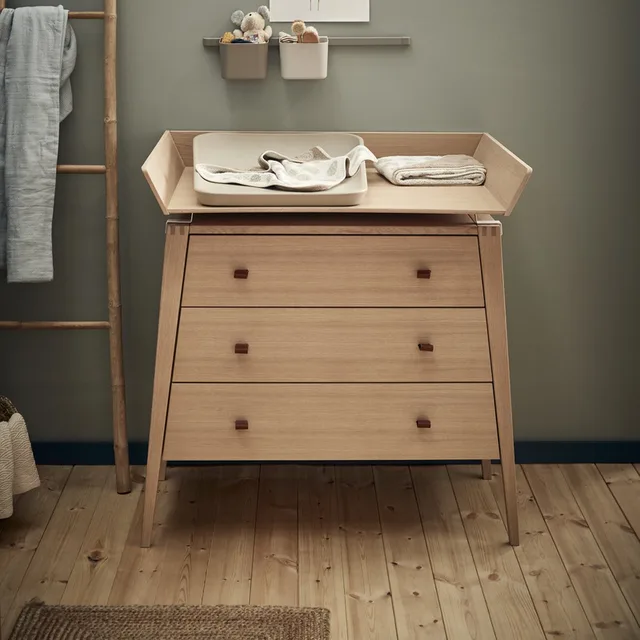 Linea Commode - Oak
