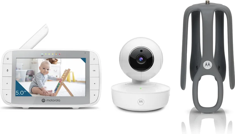 Babyfoon met Camera - Baby Monitor VM 55 - Baby Camera met Kleuren Display, Tweeweg Communicatie en Infrarood Nachtvisie - 300M Bereik - Inzoomen, Kantelen en Draaien van Motorola in Wit – productfoto