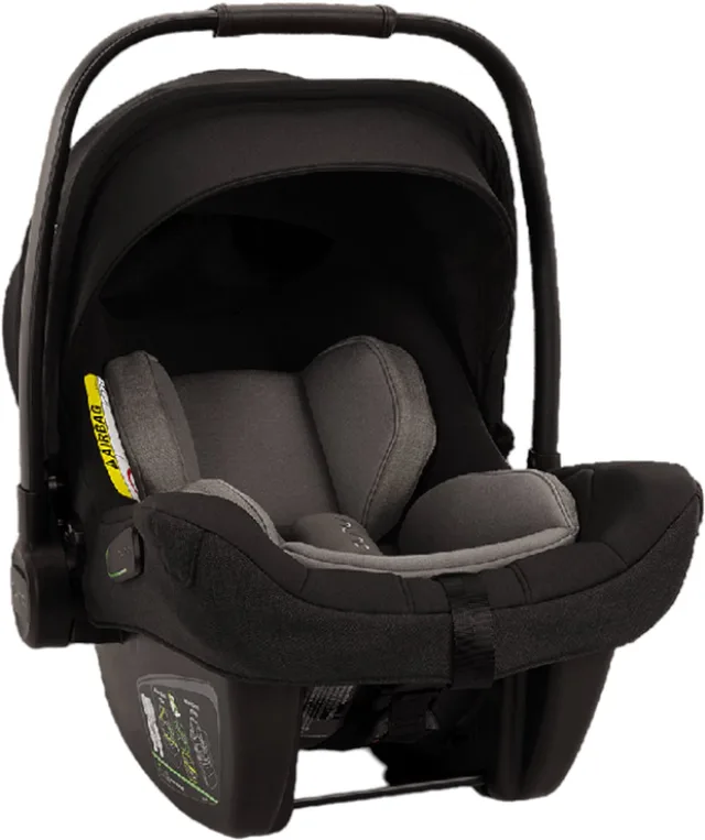 Autostoel Baby Pipa Next Caviar Handle Chocolate