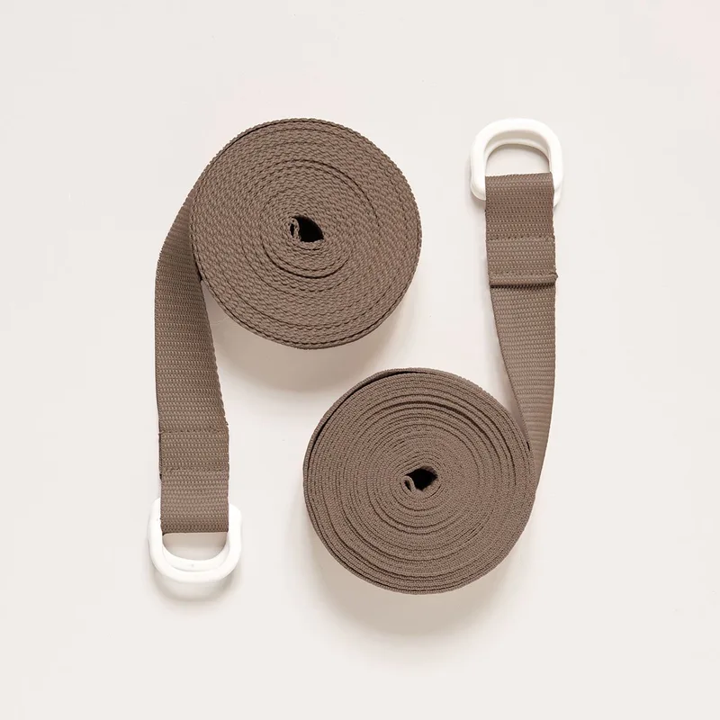 Bevestigingsriem voor co-sleeper van Petite Amélie in Cocoa – productfoto