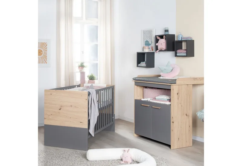 Babymöbel-Set Anna - aus Holz - in Anthrazit mit Dekor Kent Eiche - moderne Optik, (2-teilig), Baby- & Beistellbett 60x120 cm & Wickelkommode - Anthrazit /Holzdekor by roba in Grau – product photo