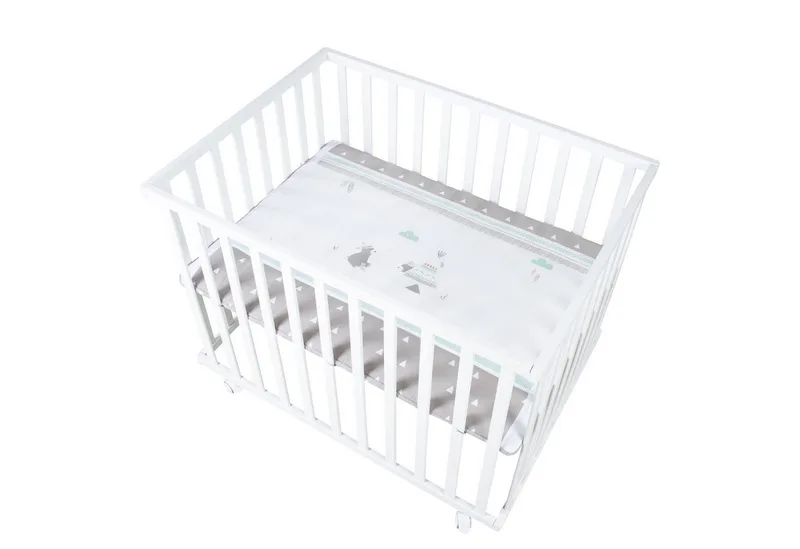 Laufgitter 4-eckig, Laufstall, inkl. Schutzeinlage & Rollen, höhenverstellbar by roba in Weiß – product photo