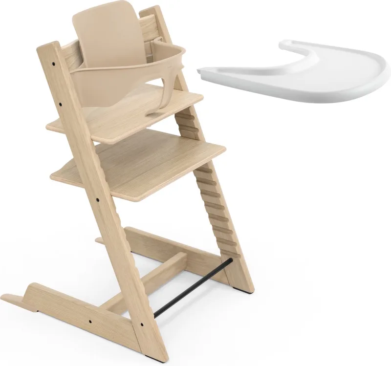 Tripp Trapp Eiken kinderstoel (naturel), Stokke-dienblad (wit) - Incl. Tripp Trapp-stoel, babyset 2 voor kinderen van 6-36 maanden - Verstelbaar, ergonomisch en gemakkelijk schoon te maken van Stokke in Natural – productfoto