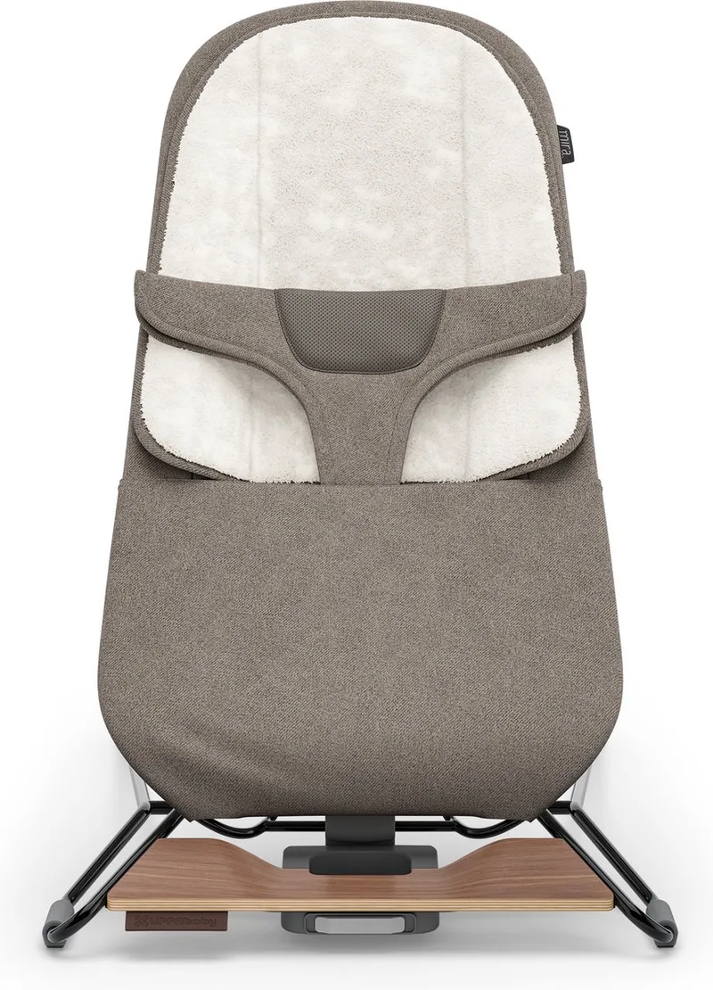 Mira Wells - Wipstoel - Bouncer - Zwart frame met houten voet - Baby en Peuter - 2-in-1 Schommelstoel - Relax van UPPAbaby in Taupe – productfoto