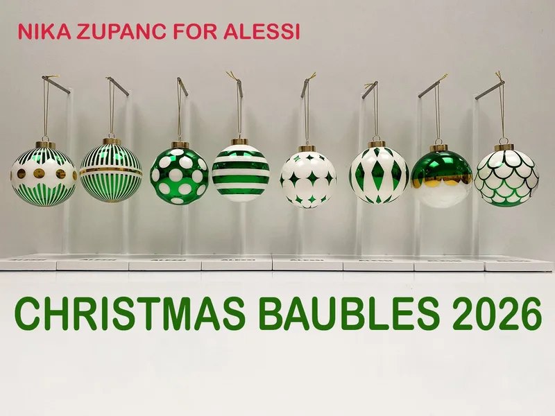 Delight-8-Grote Kerstballen-Set-Groen-Nika-Zupanc van Alessi in Groen, wit, goud – productfoto