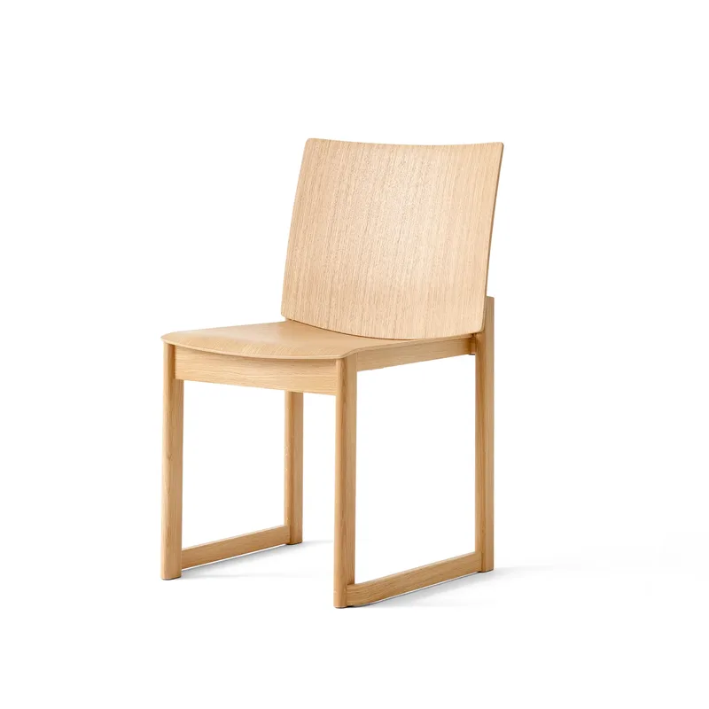 Allwood AV35 Stuhl Eiche fra &Tradition – produktbillede