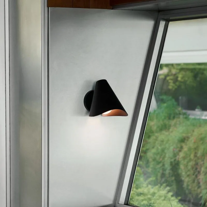 Bonnet SC103 wandlamp Zwart - &Tradition - Woonkamer - Modern - Aluminium - 1 lamp von &Tradition – Produktfoto