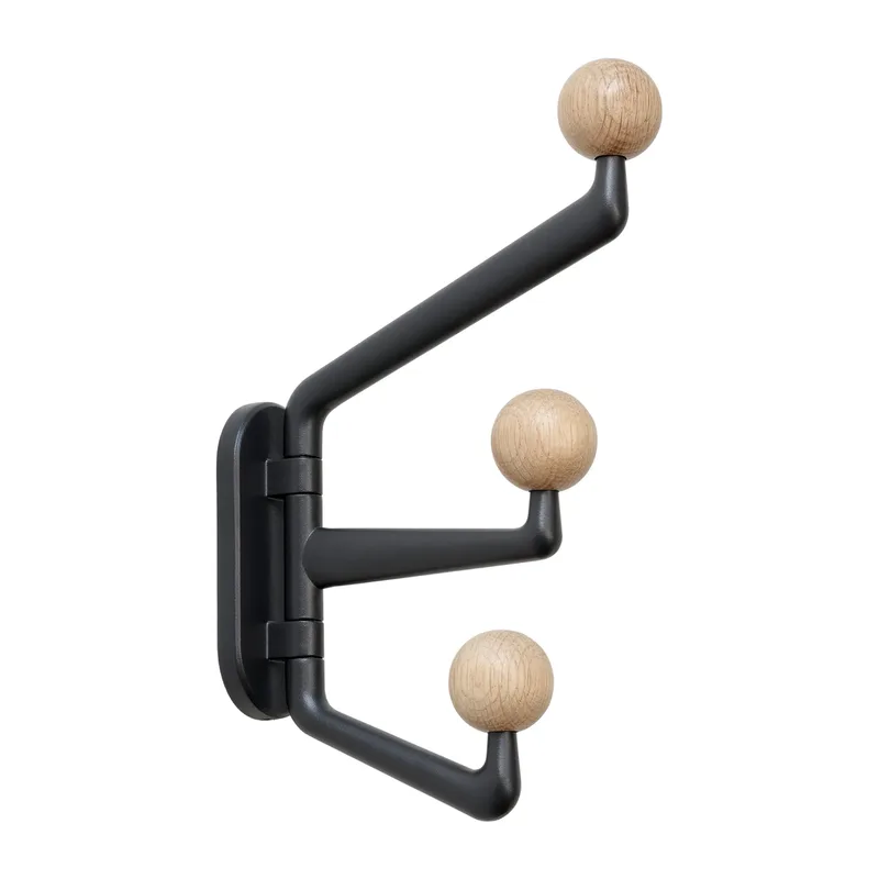 Capture SC74 Haken small 3-armig Graphite-Oak von &Tradition – Produktfoto