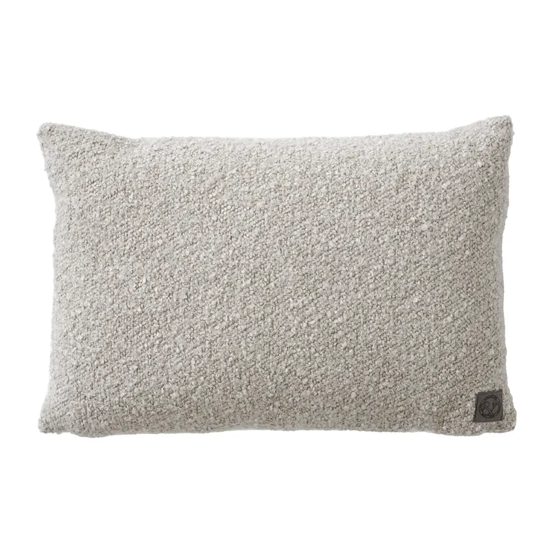 Collect Kissen SC48 Soft Boucle 40 x 60cm Cloud von &Tradition – Produktfoto