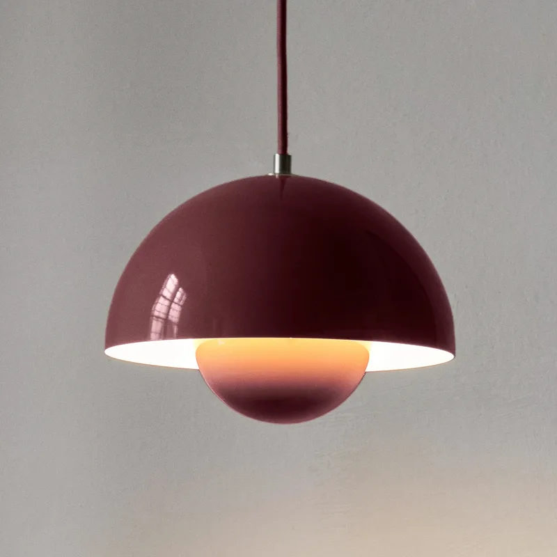 Flowerpot VP1 hanglamp paars - &Tradition - Woonkamer - Designer - Metaal - 1 lamp von &Tradition – Produktfoto