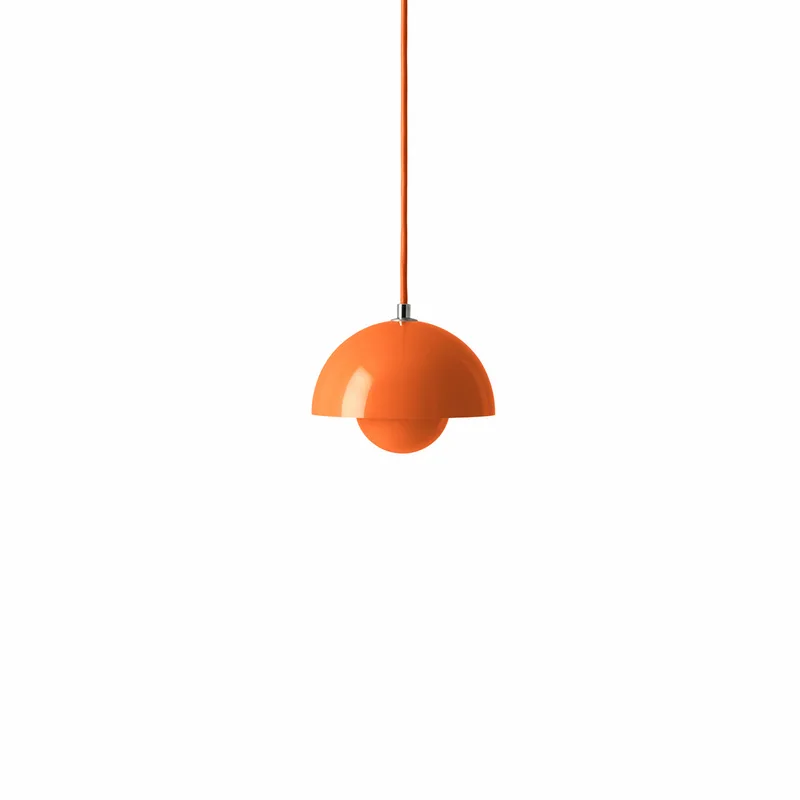Flowerpot VP10 hanglamp, Ø 16 cm, oranje - &TRADITION - Woonkamer - Designer - Metaal - Met lampenkap von &Tradition – Produktfoto