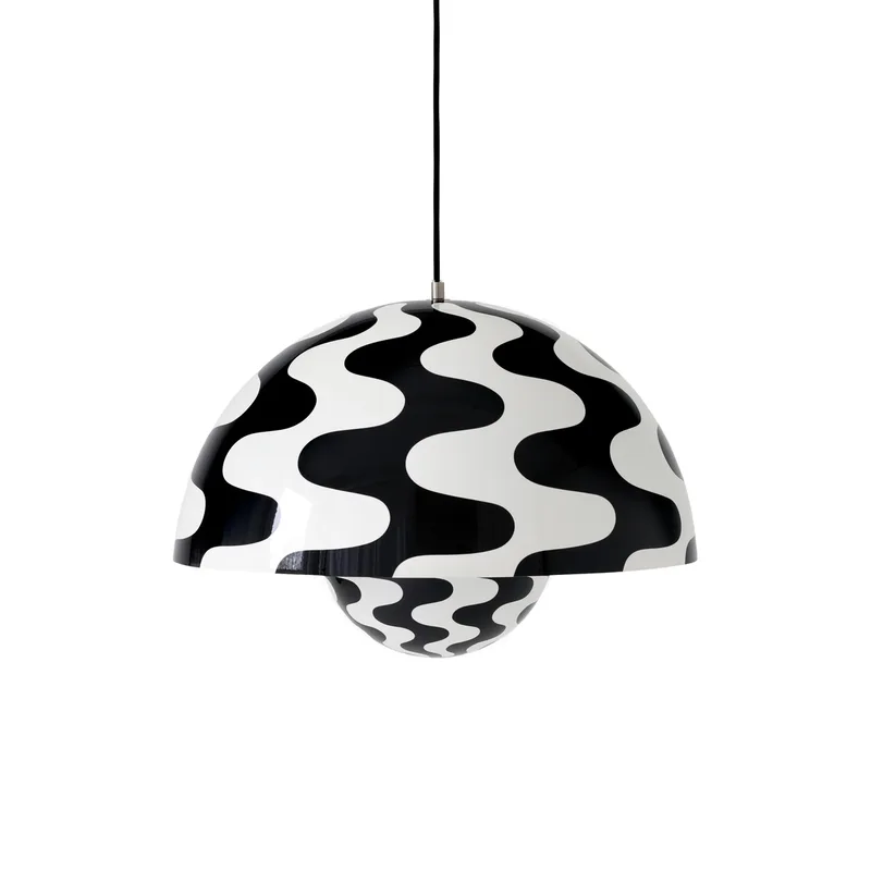 Flowerpot VP2 Big Pendelleuchte Black-white pattern by &Tradition – product photo