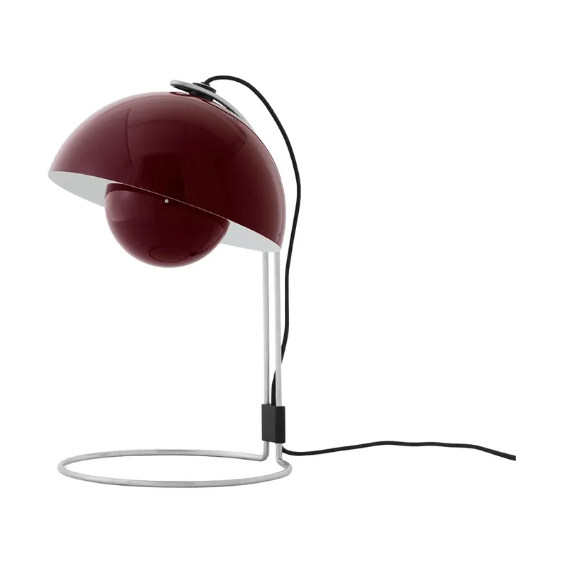 FlowerPot VP4 Tischleuchte Dunkelpflaume van &Tradition – productfoto