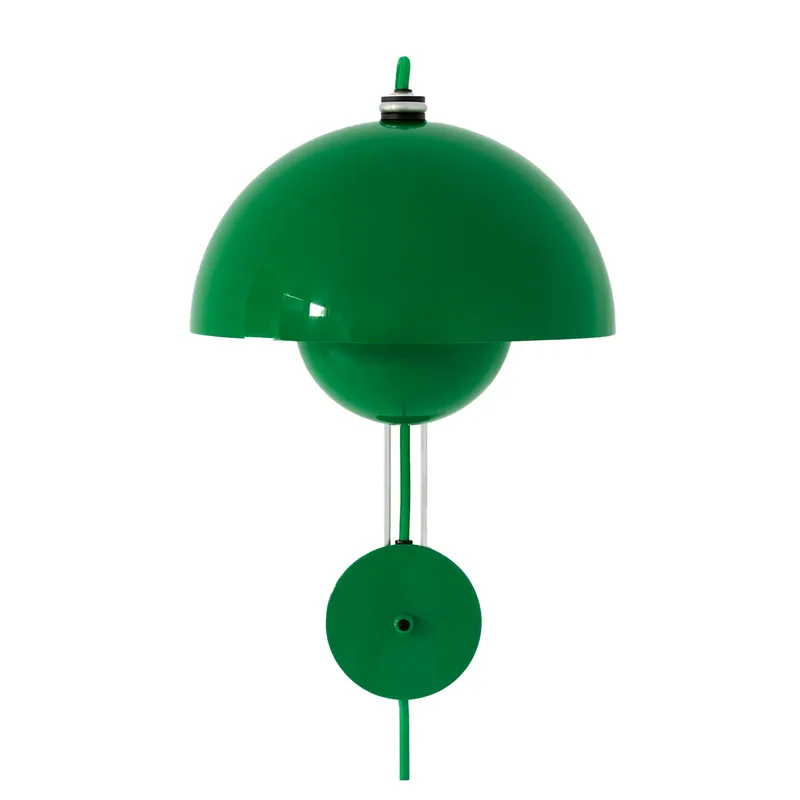 Flowerpot VP8 Wandleuchte Signal green by &Tradition – product photo