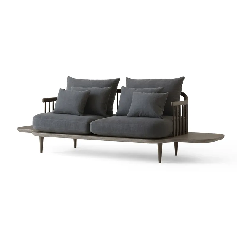 Fly SC3 Sofa Stoff hot madison 093 dunkelgrau, Eicheholzgestell rauch geölt und Beistelltisch von &Tradition – Produktfoto