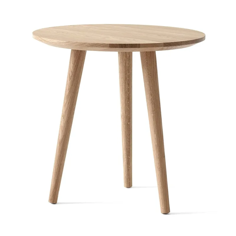 In Between Couchtisch SK13 Ø48cm Oiled oak von &Tradition – Produktfoto