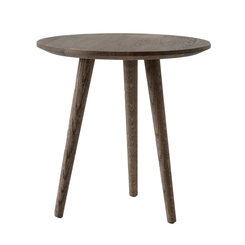 In Between Couchtisch SK13 Ø48cm Smoked oiled oak von &Tradition – Produktfoto