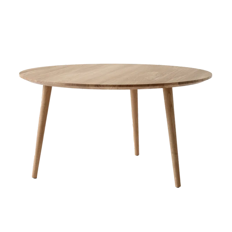 In Between Couchtisch SK15 Ø90cm Oiled oak von &Tradition – Produktfoto
