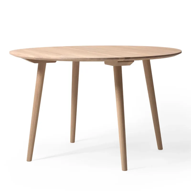 In Between Tisch SK4 Eiche hell geölt by &Tradition – product photo
