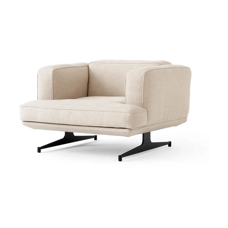 Inland AV21 Sessel Clay 0011-warm black von &Tradition – Produktfoto