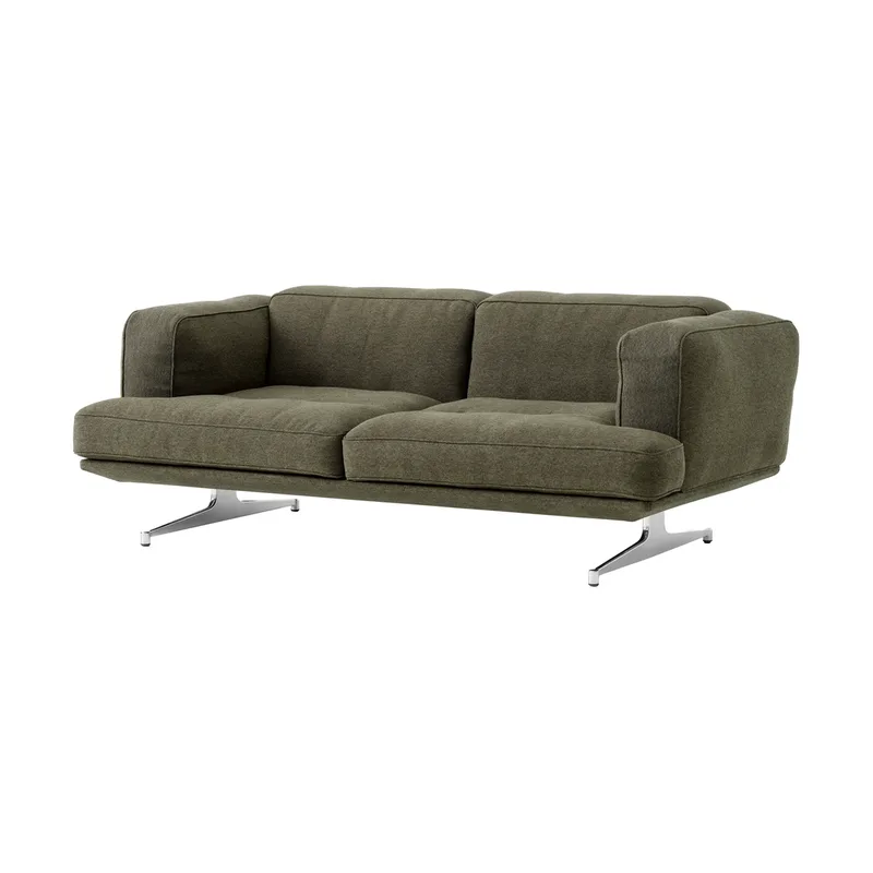 Inland AV22 Sofa 2-Sitzer Clay 0014-polished Aluminium van &Tradition – productfoto