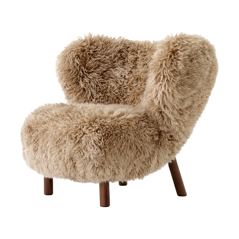 Little Petra VB1 Sessel Walnuss geölt-Sheepskin honey från &Tradition – produktbild