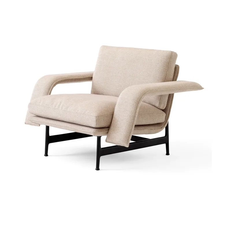 Meantime AV29 Lounge-Sessel Warm black-Hallingdal 0220 von &Tradition – Produktfoto