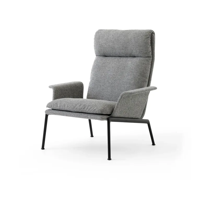 Muno LN17 High back Lounge-Sessel Warm black-Hallingdal 0126 von &Tradition – Produktfoto