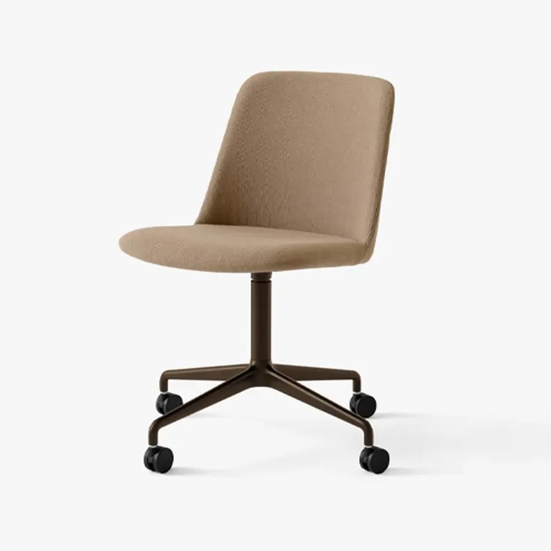 Rely HW23 Bürostuhl Stoff hallingdal 224 peanut, bronziertes Gestell från &Tradition – produktbild