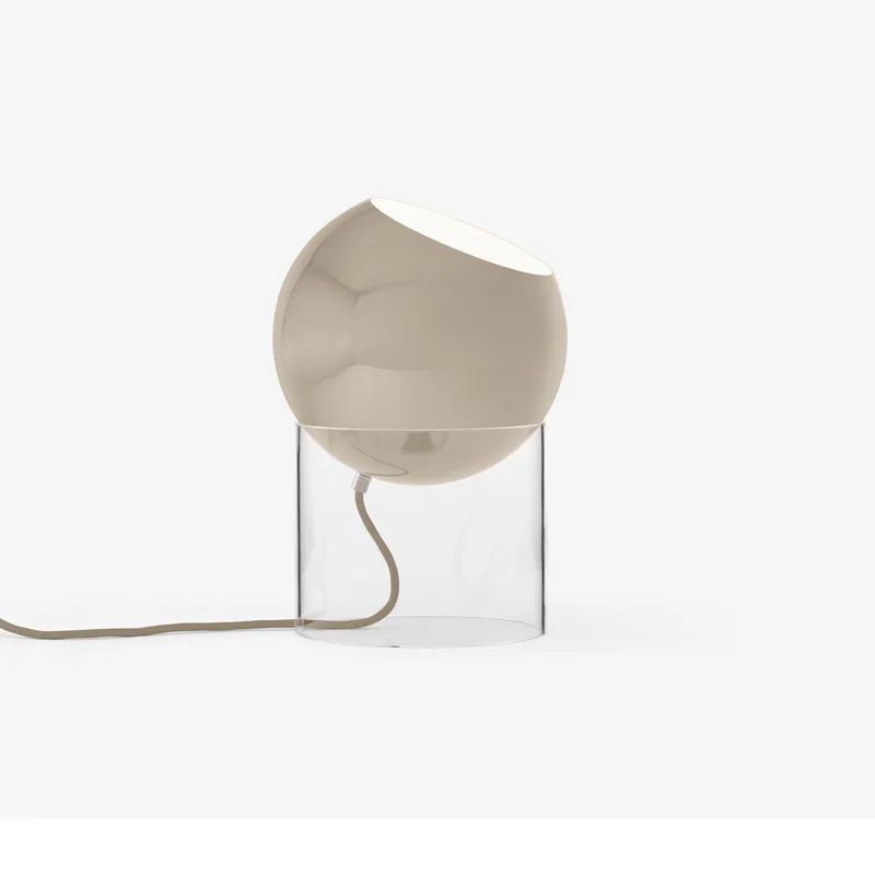 Topan VP13 tafellamp grijs-beige E27 - &Tradition - Woonkamer - Designer - Aluminium - 1 lamp by &Tradition – product photo