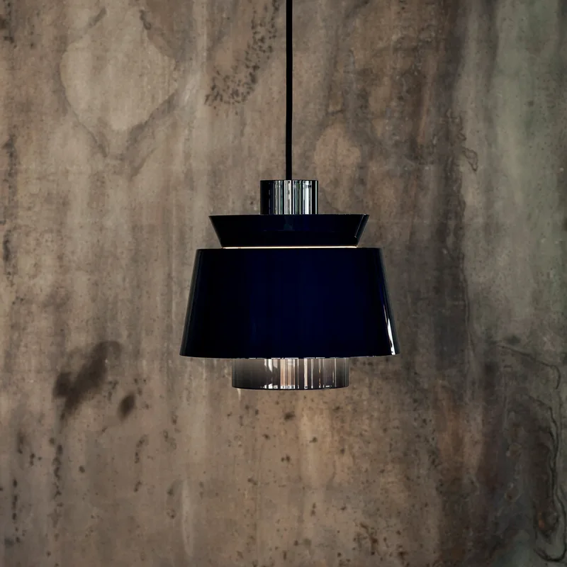 Utzon JU1 hanglamp staalblauw - &Tradition - Woonkamer - Designer - Metaal - 1 lamp von &Tradition – Produktfoto