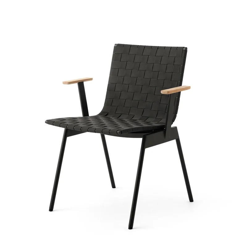 Ville Outdoor AV34 Stuhl Warm black by &Tradition – product photo