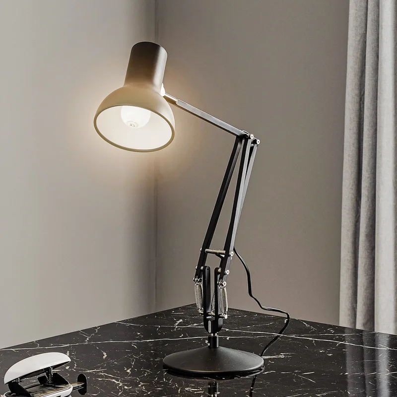 Type 75 Mini Tafellamp Jet Black - Anglepoise - Werkkamer / Kantoor - Industrieel - Metaal - 1 lamp by Anglepoise – product photo