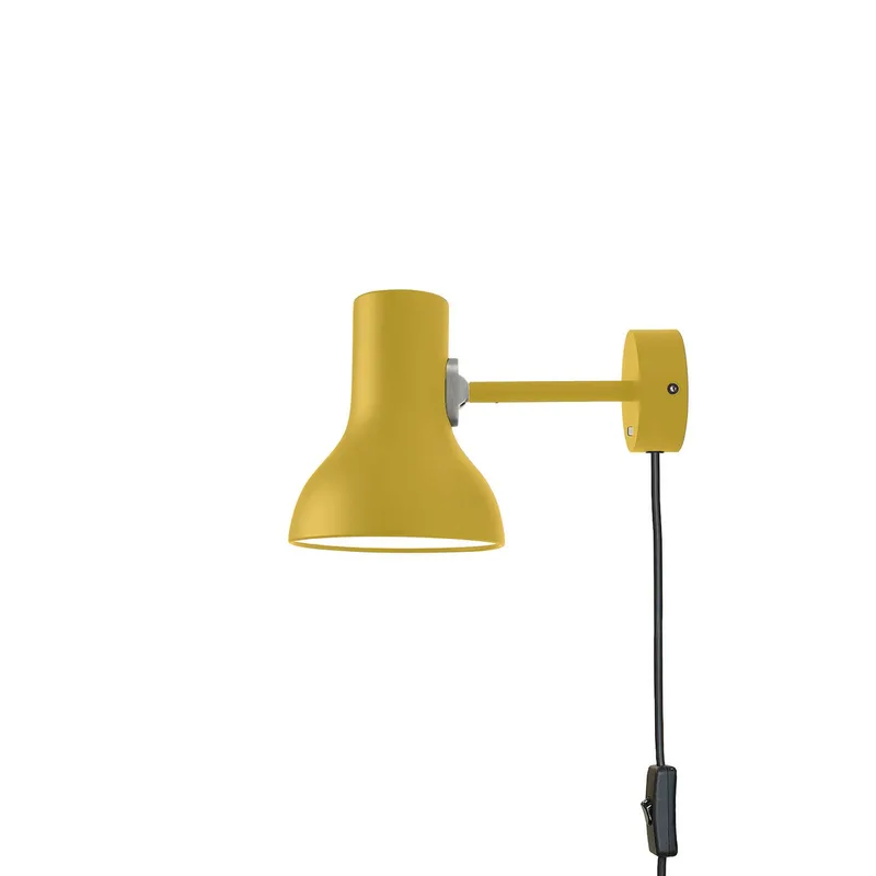 Type 75 Mini wand met stekker okergeel van Anglepoise in Mat geel – productfoto