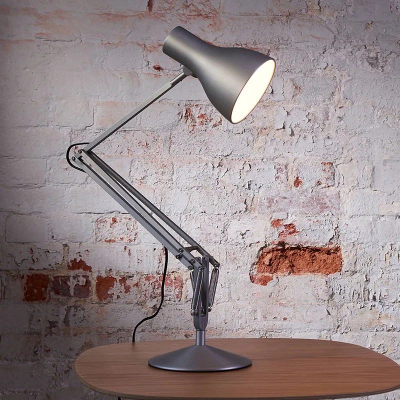 Type 75 tafellamp zilverglans by Anglepoise in Zilver – product photo
