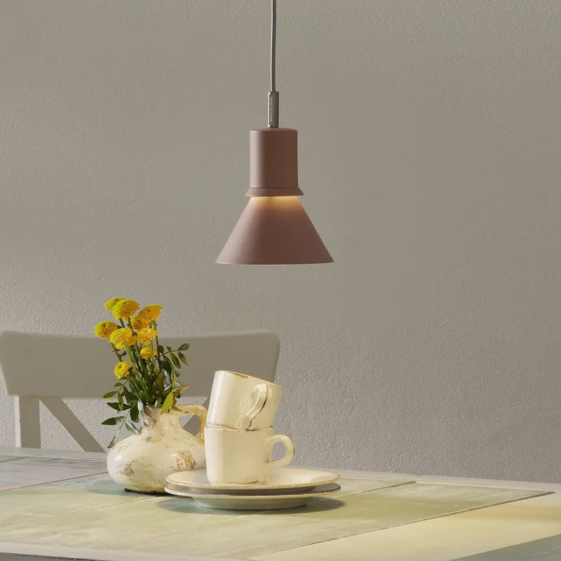 Type 80 hanglamp Rose Pink - Anglepoise - Woonkamer - Designer - Metaal - 1 lamp by Anglepoise – product photo