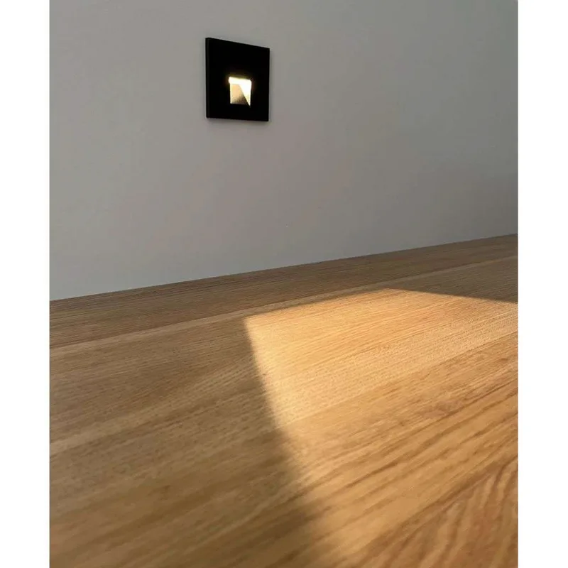 Nox Step LED Licht Kit Square Alu/Wit van Antidark – productfoto