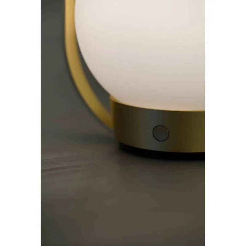 Palla T1 Portable Taffellamp Brass fra Antidark – produktbillede