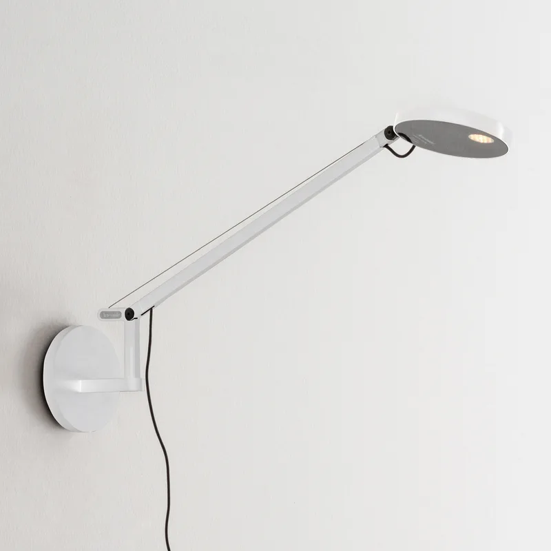 Demetra Micro LED-Wandleuchte, 3.000 K, weiß by Artemide – product photo