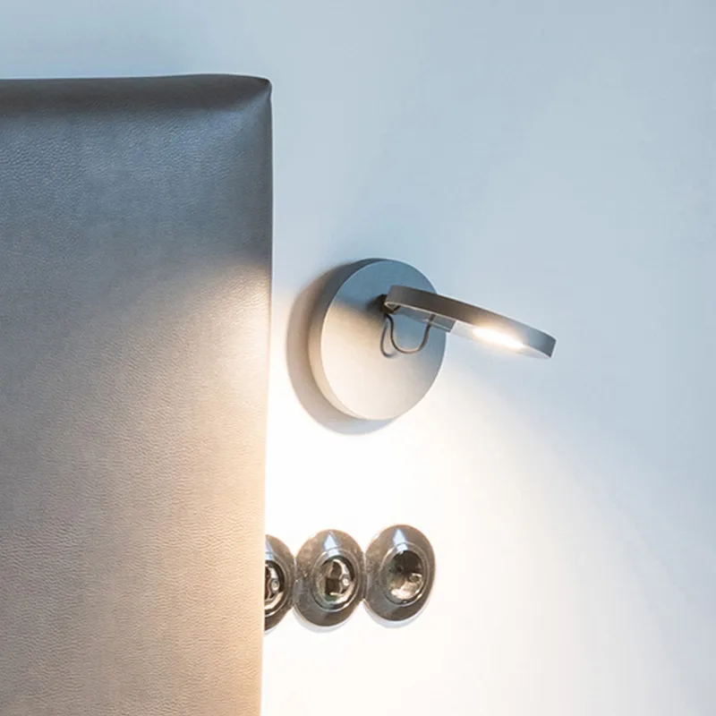 Demetra Spotlight LED-Wandlampe, 2.700 K, grau van Artemide – productfoto